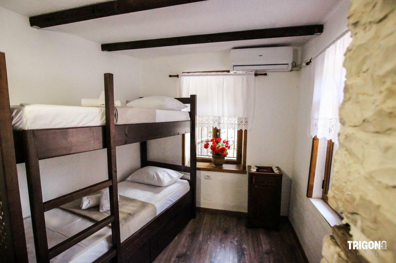 Trigona Hostel Gjirokastër Eksteriør bilde