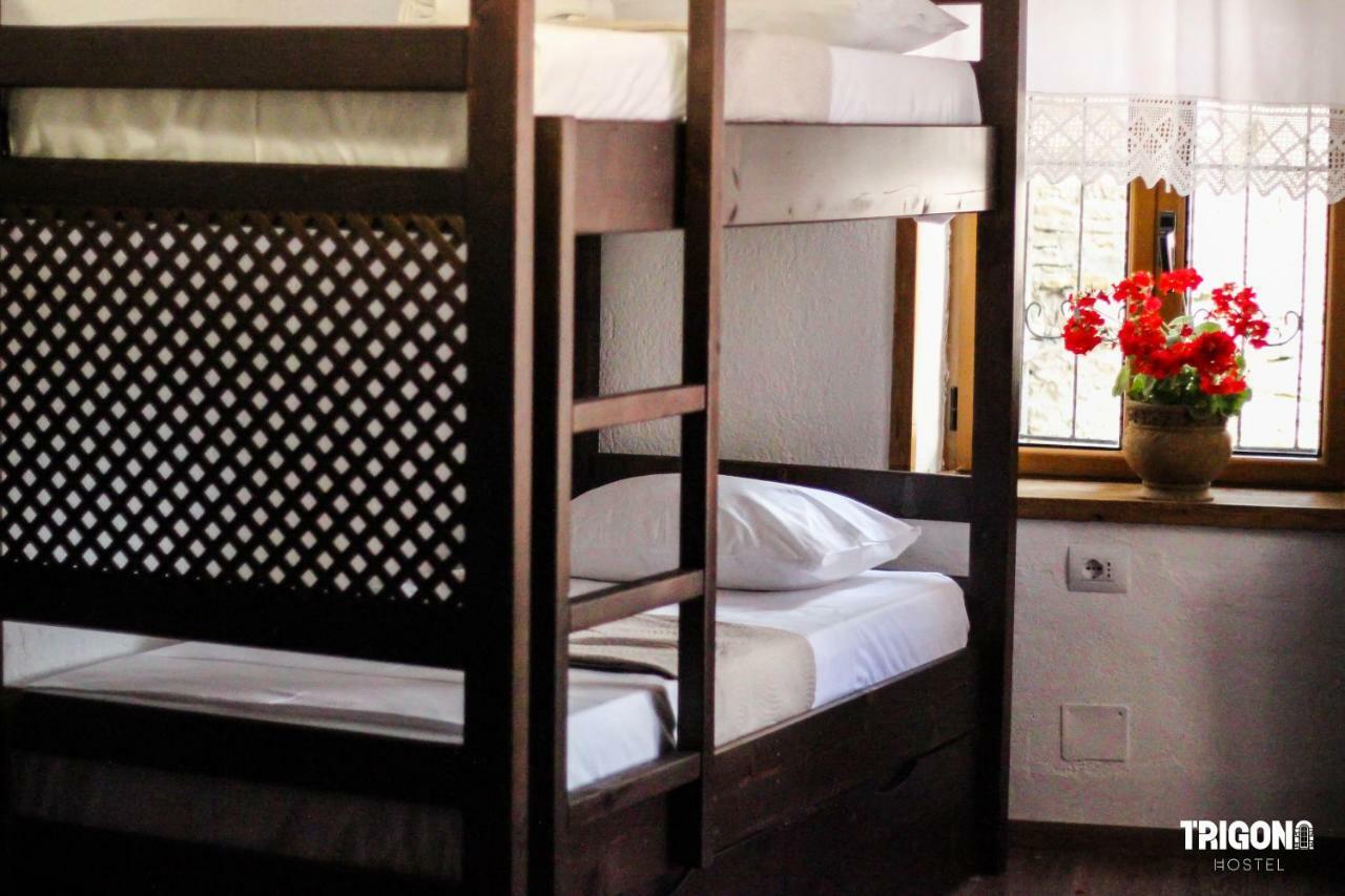 Trigona Hostel Gjirokastër Eksteriør bilde