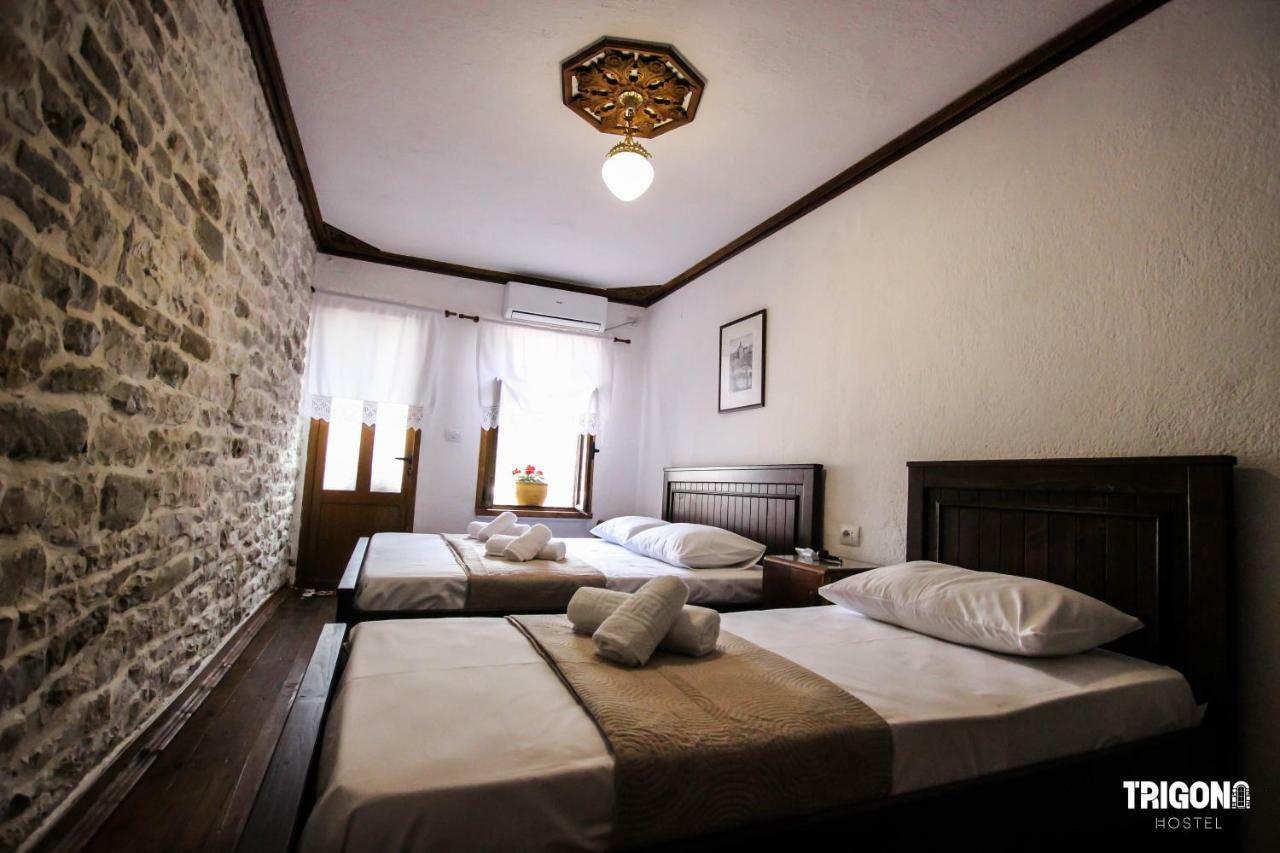Trigona Hostel Gjirokastër Eksteriør bilde