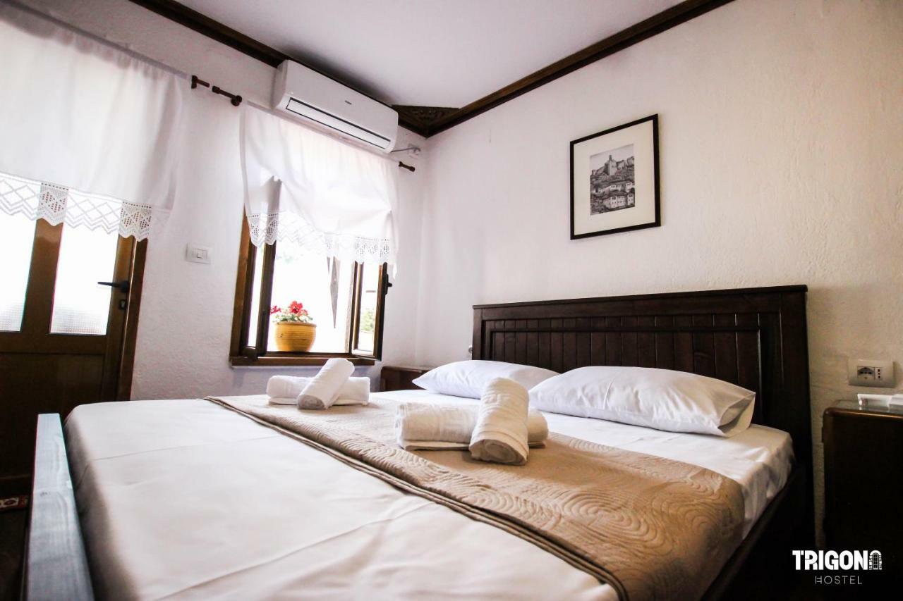Trigona Hostel Gjirokastër Eksteriør bilde